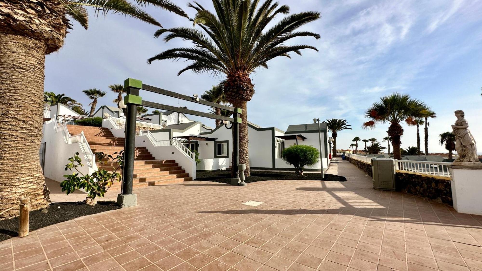 Caleta Dorada Aparthotel Caleta De Fuste Bagian luar foto